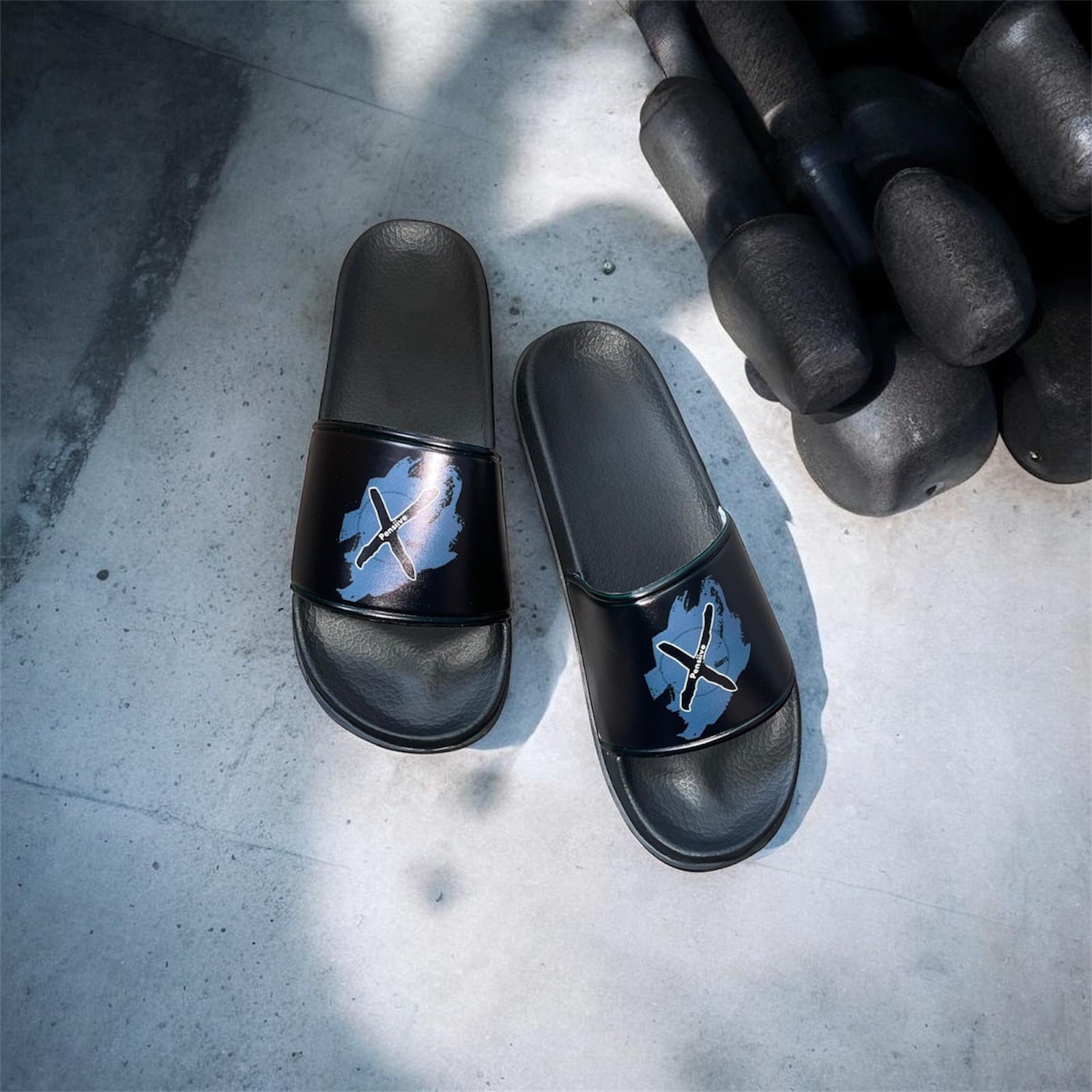 Xpensiive Habbits Xlogo house slides